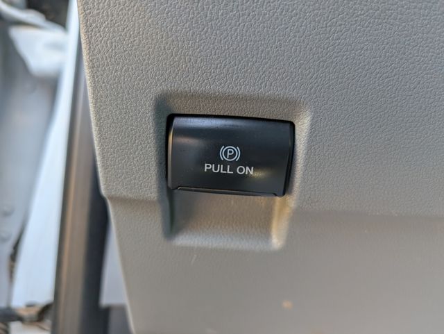 2023 Ford F-550 Super Duty Chassis Cab XL - Photo 23