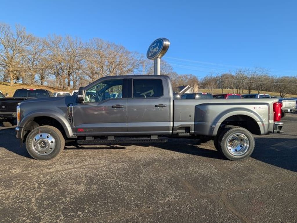 New 2026 Ford F-450 XL Truck Crew Cab