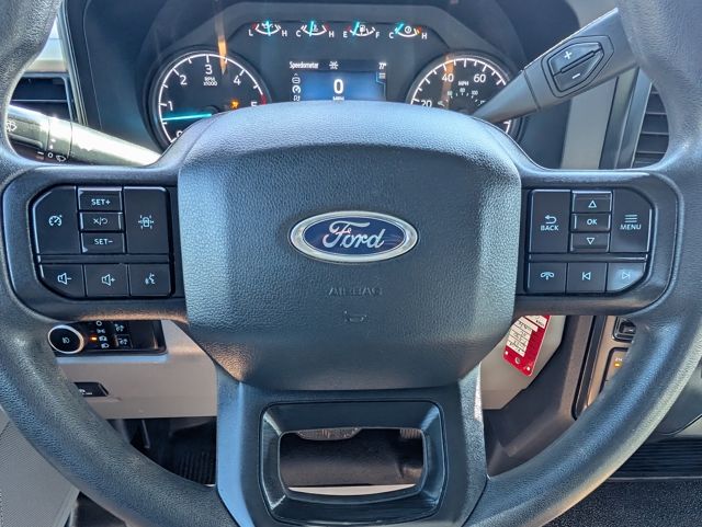 2023 Ford F-550 Super Duty Chassis Cab XL - Photo 25