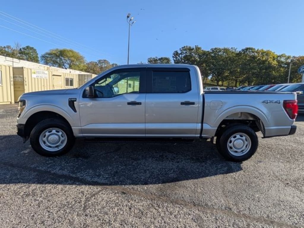 New 2025 Ford F-150 XL Truck SuperCrew Cab