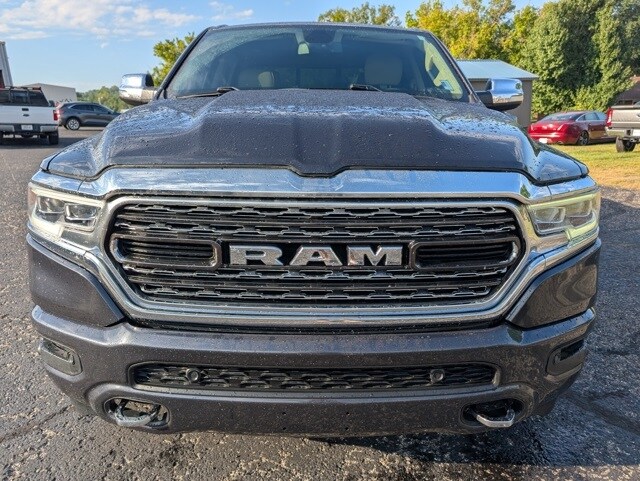 2020 Ram 1500 Limited photo 2