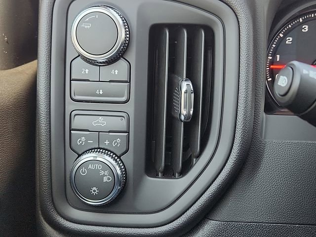 2026 GMC Sierra 3500HD Pro - Photo 15
