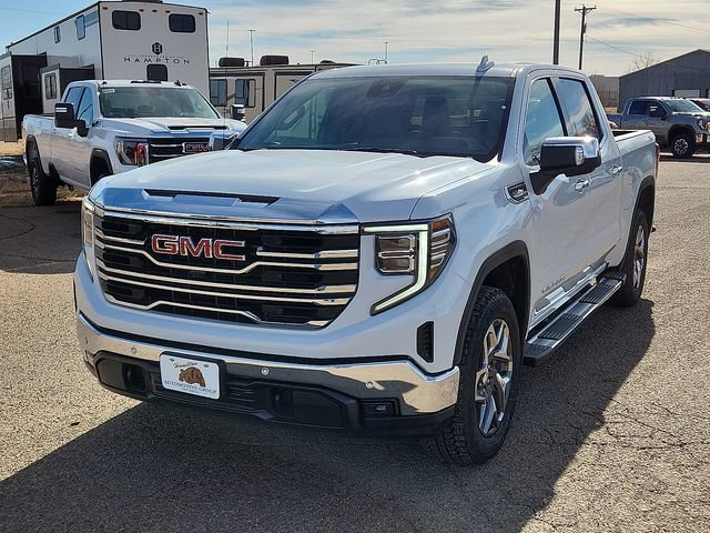 2026 GMC Sierra 4WD Crew Cab Short Box SLT's photo