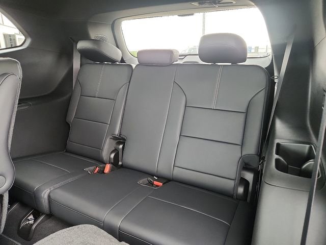 2026 GMC Acadia Elevation - Photo 10