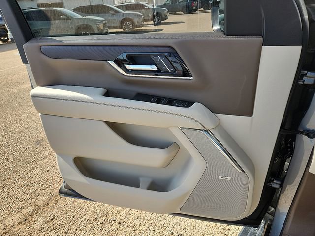 2026 GMC Yukon XL Denali - Photo 14