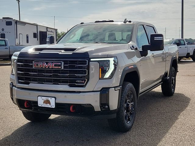 2026 GMC Sierra 4WD Crew Cab Standard Box AT4's photo