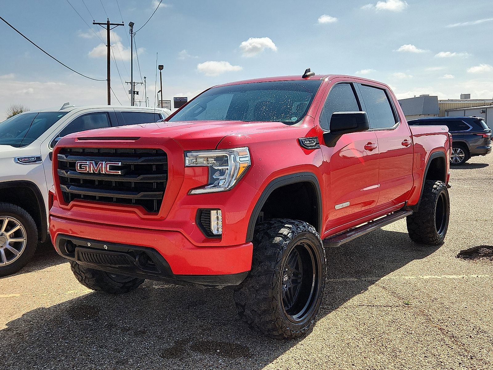 2020 GMC Sierra 4WD Crew Cab Short Box Elevation's photo