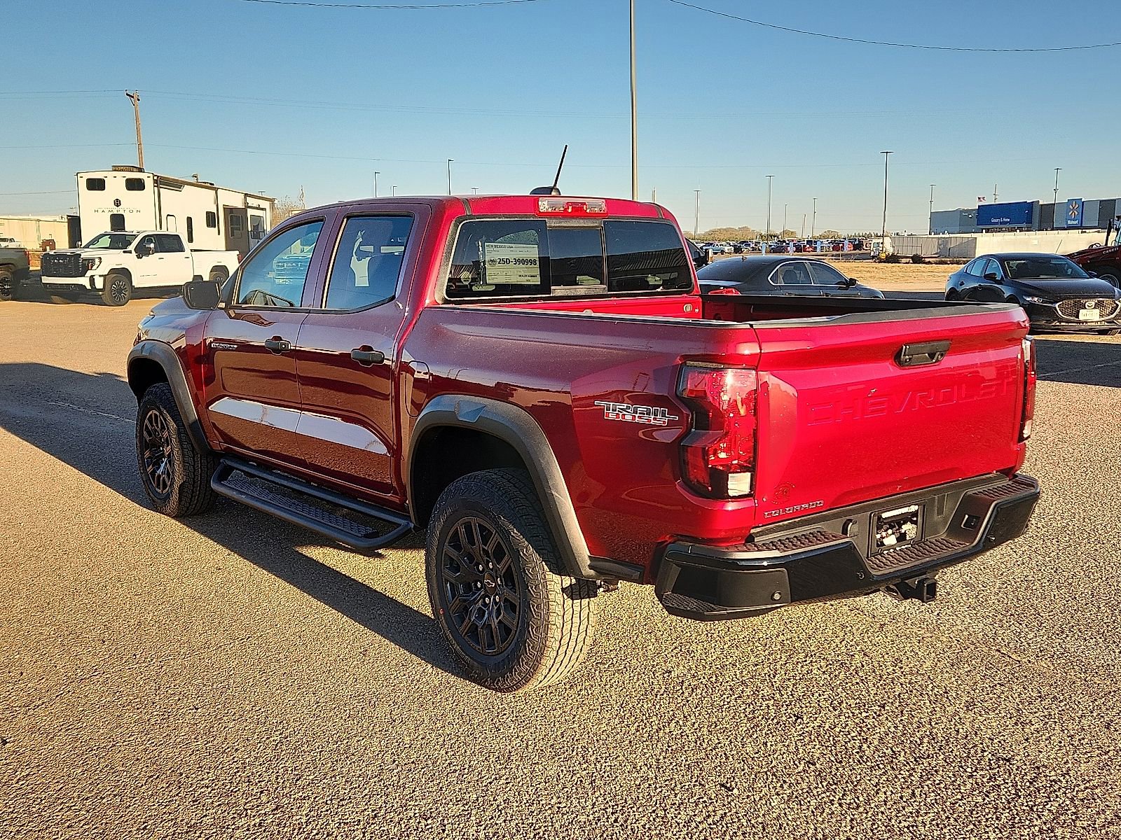 2026 Chevrolet Colorado Trail Boss - Photo 3