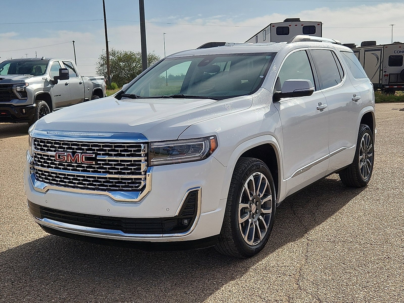 2022 GMC Acadia Denali