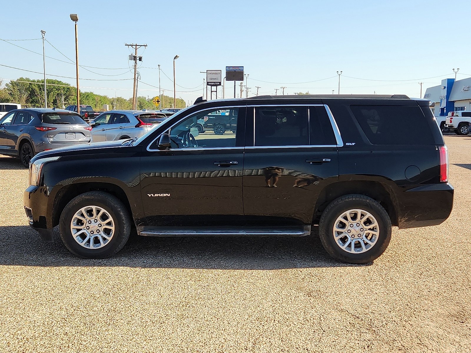 2020 Gmc Yukon SLT photo 2