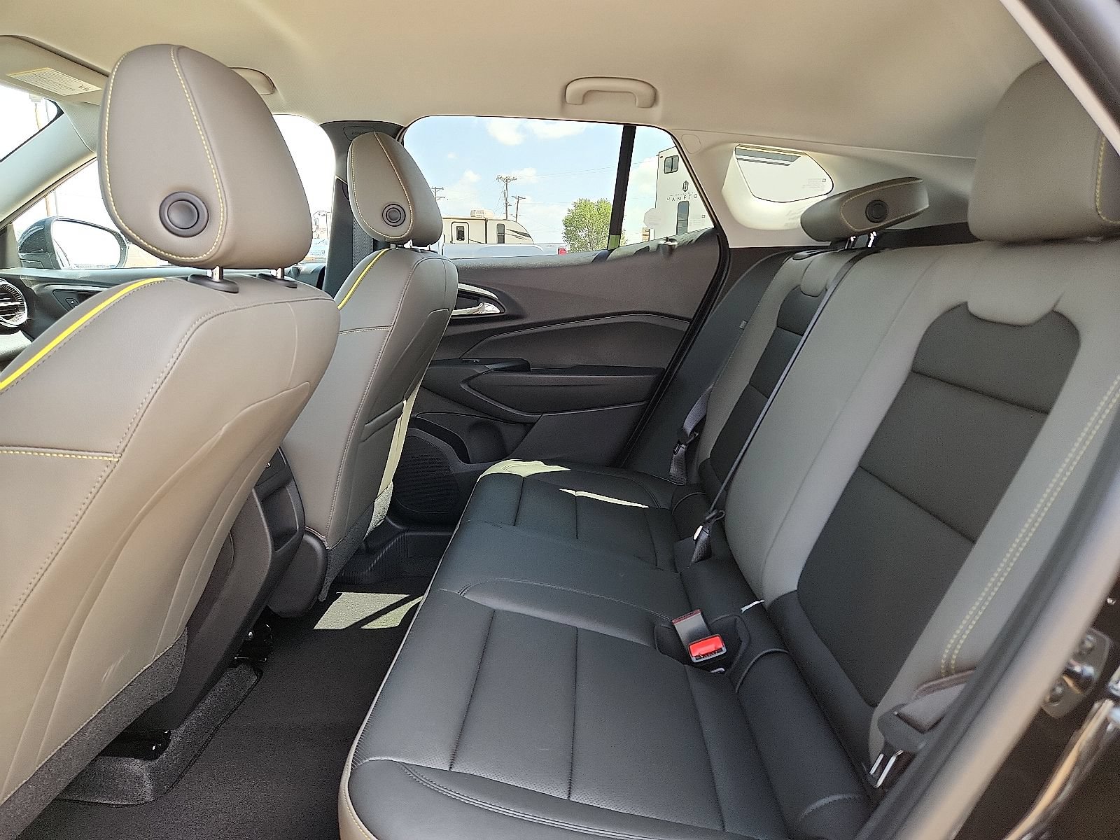 2026 Chevrolet Trax Activ - Photo 9