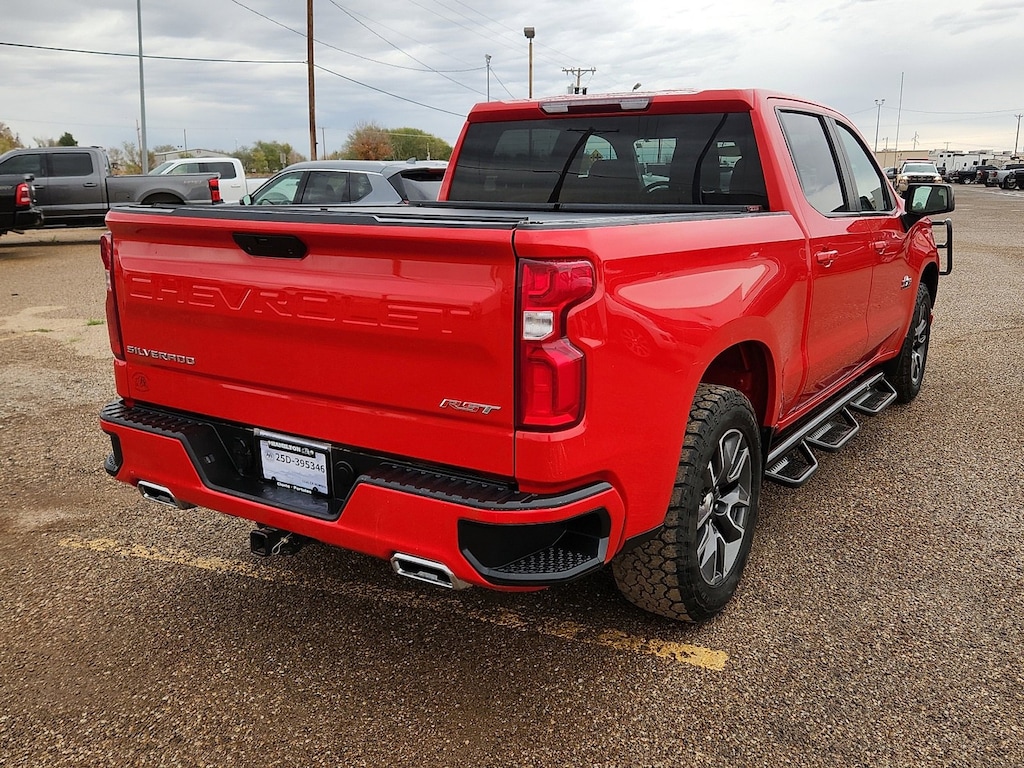 Used 2021 Chevrolet Silverado 1500 RST Truck Crew Cab