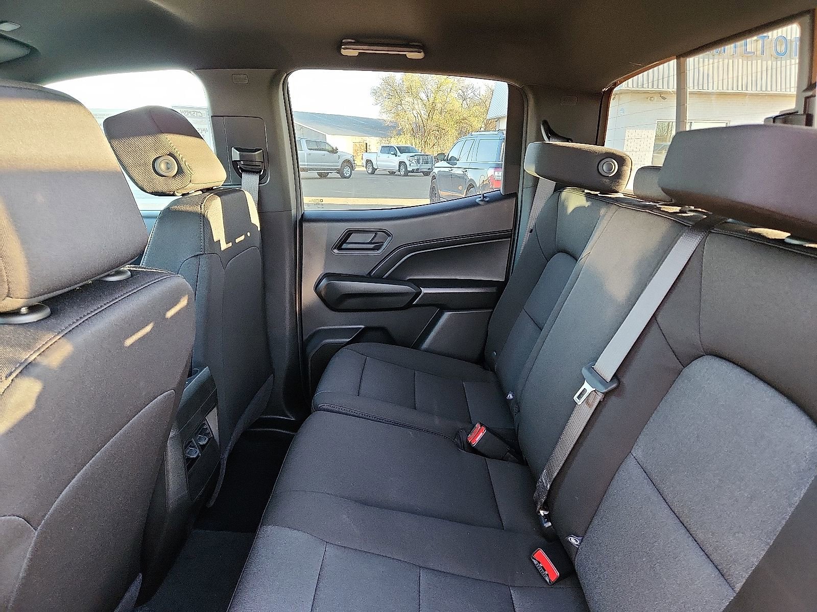 2026 Chevrolet Colorado Trail Boss - Photo 8
