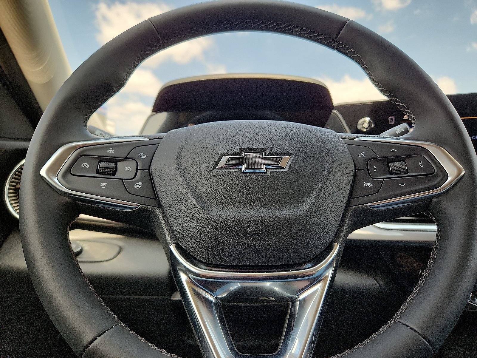 2026 Chevrolet Trax Activ - Photo 19