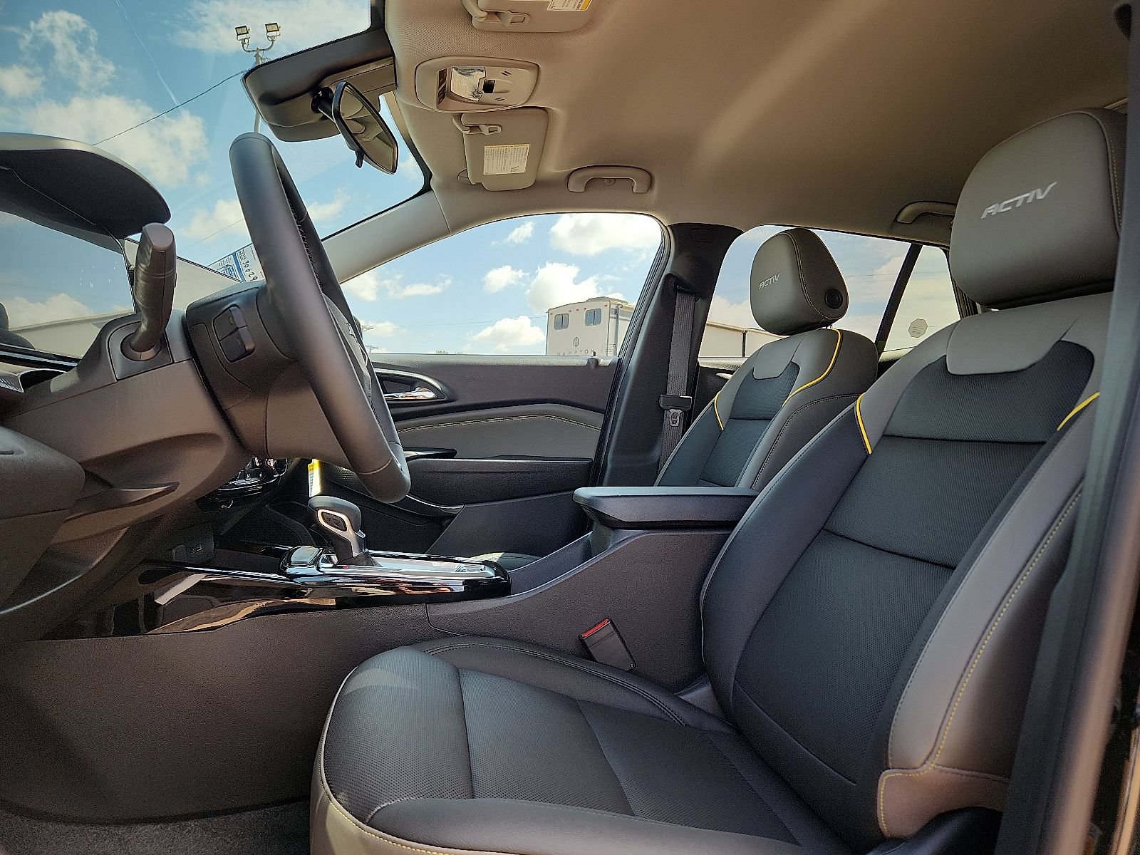 2026 Chevrolet Trax Activ - Photo 12