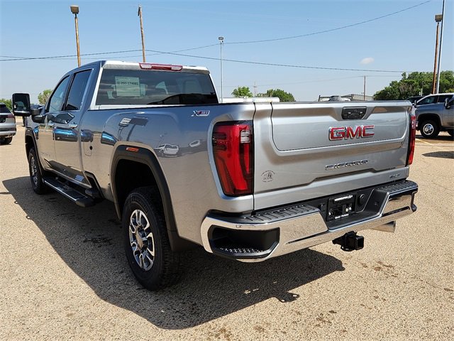 2025 Gmc Sierra 3500 HD SLT photo 3