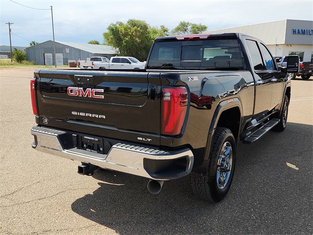 2025 Gmc Sierra 3500 HD SLT photo 4