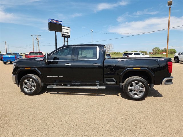 2025 Gmc Sierra 3500 HD SLT photo 2