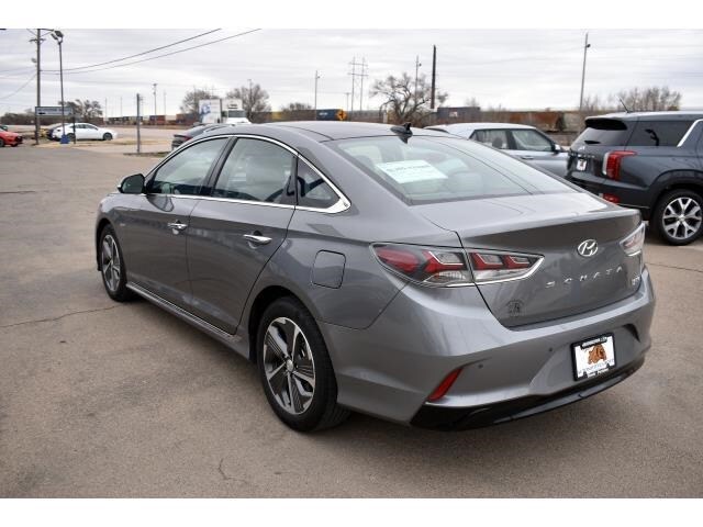 2018 Hyundai Sonata Hybrid Limited photo 3