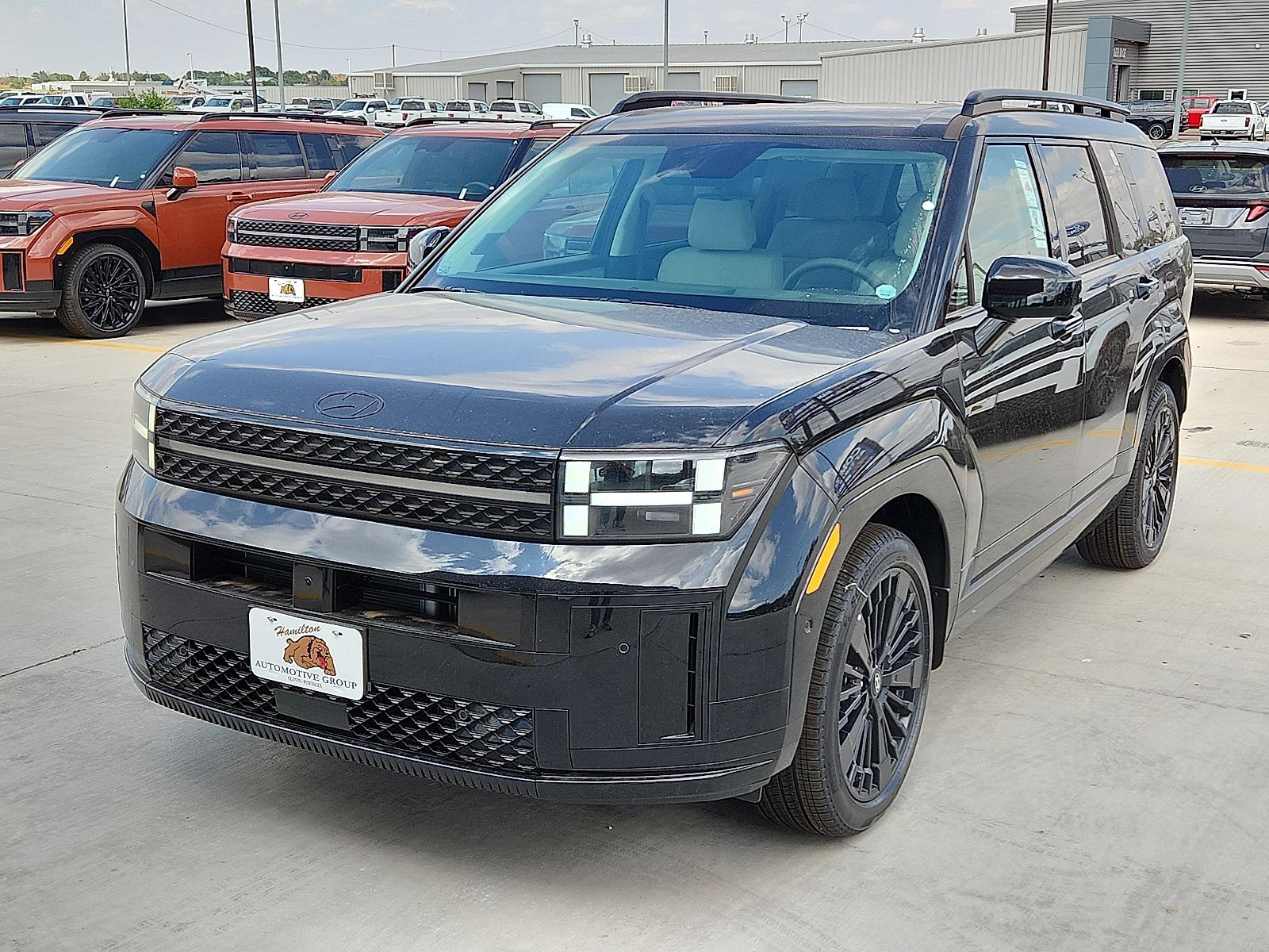 2025 Hyundai Santa Fe Calligraphy's photo