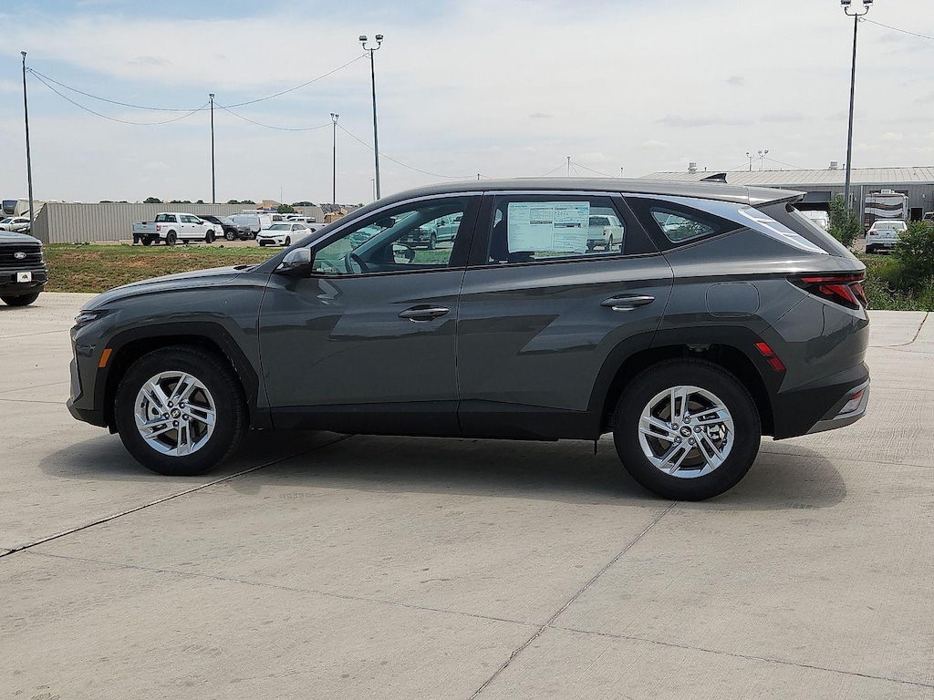 New 2026 Hyundai Tucson SE FWD SUV