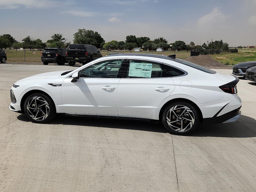 New 2025 Hyundai Sonata SEL Convenience Sedan