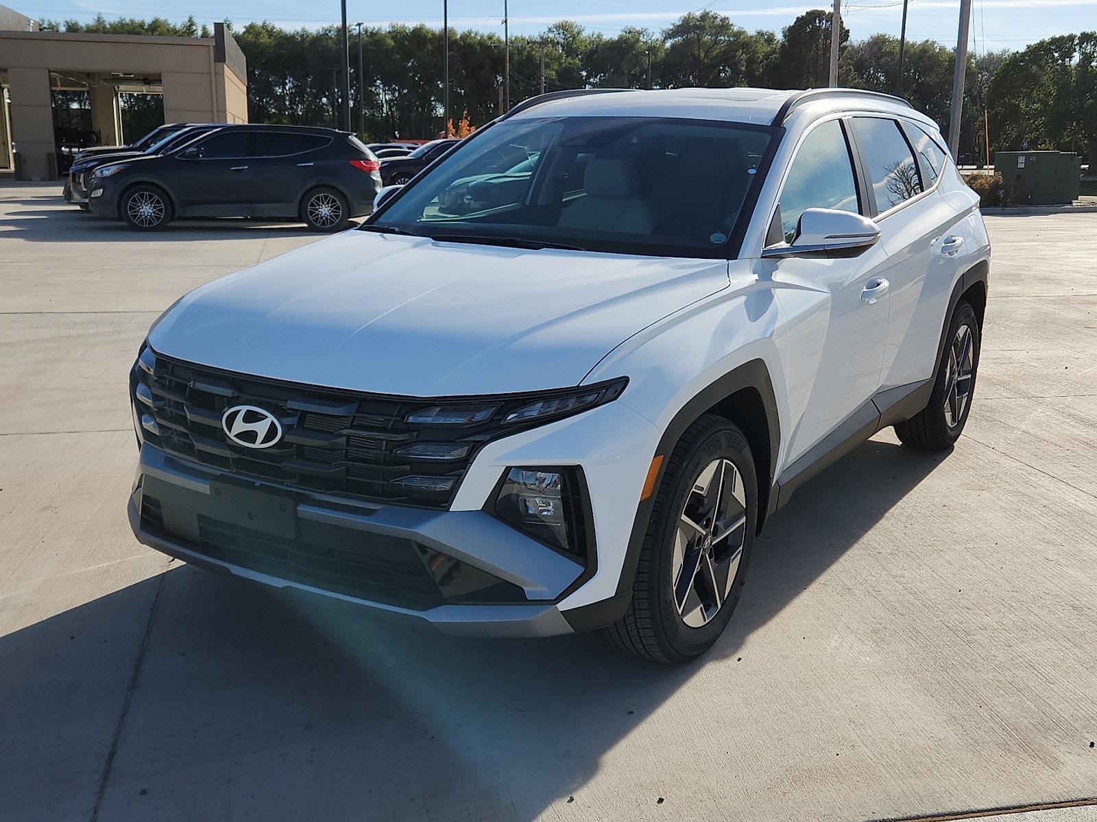 2026 Hyundai Tucson SEL Premium's photo