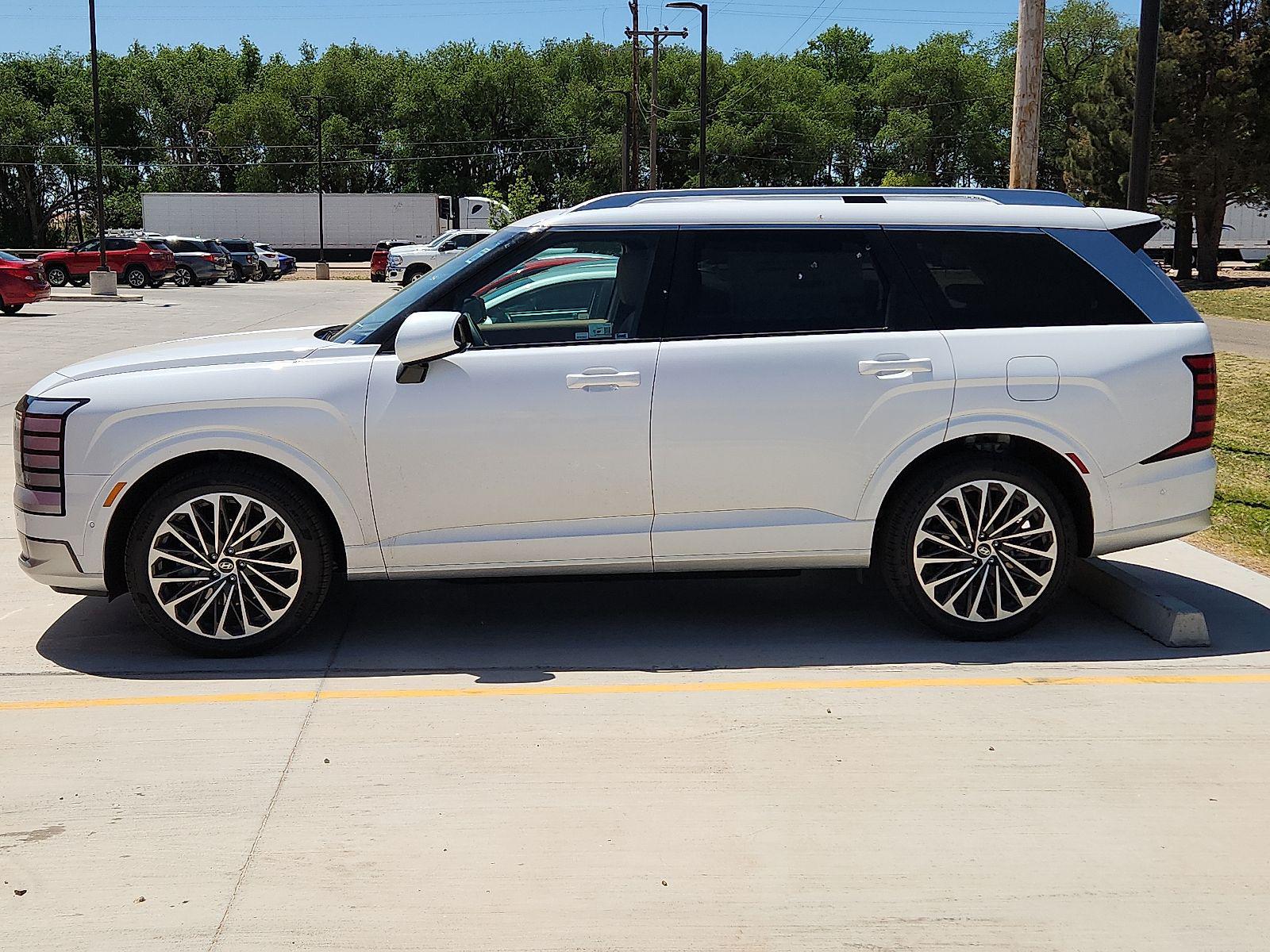2026 Hyundai Palisade Calligraphy Hybrid AWD's photo