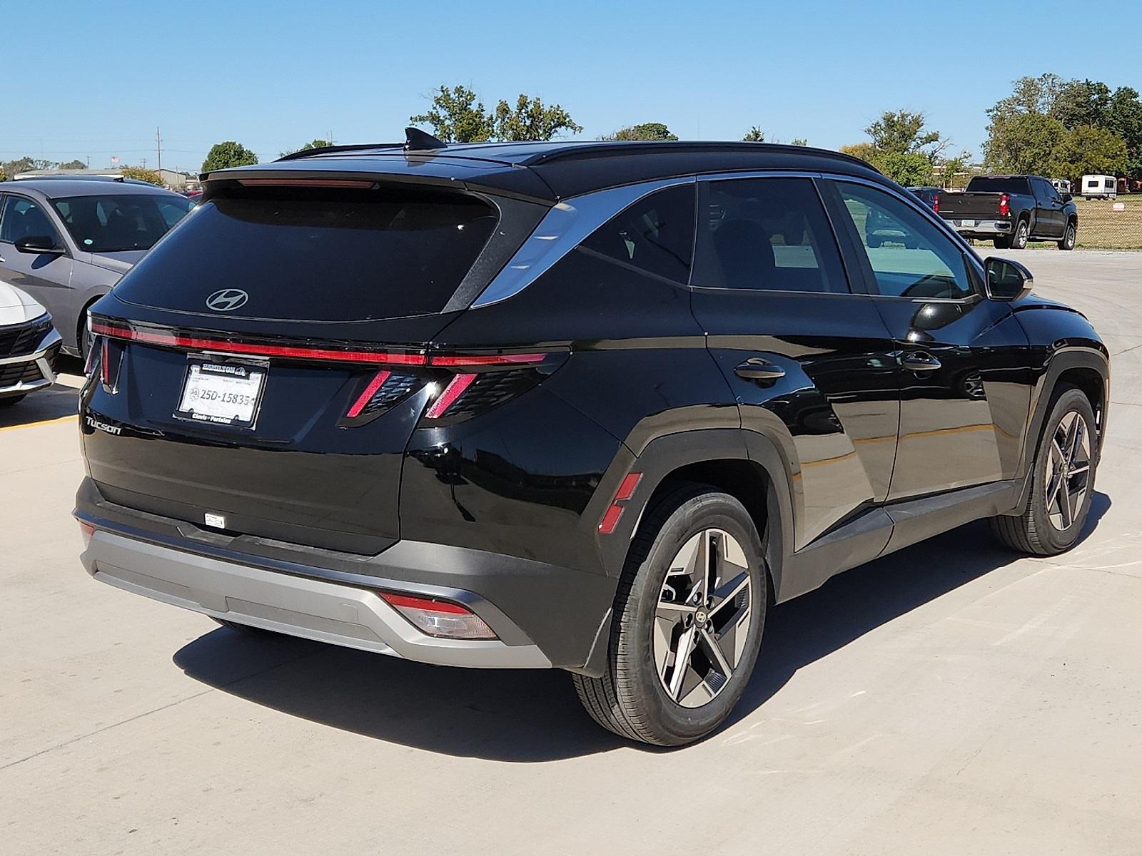 2025 Hyundai Tucson SEL Convenience photo 4