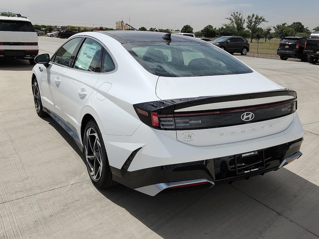 New 2025 Hyundai Sonata SEL Convenience Sedan