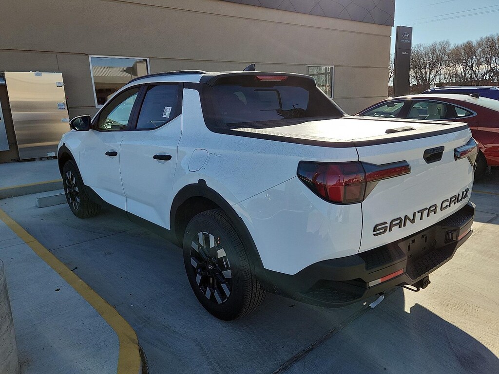 New 2026 Hyundai Santa Cruz SEL Activity FWD Truck Crew Cab