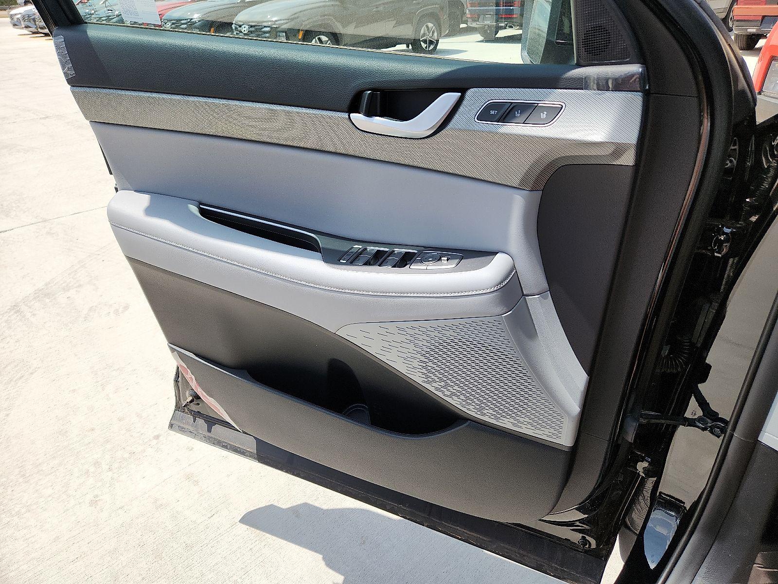 2025 Hyundai Palisade SEL Premium - Photo 13