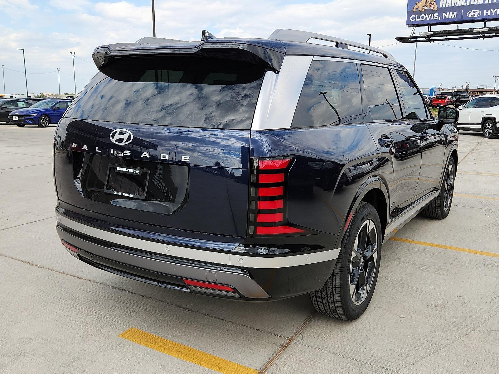 2026 Hyundai Palisade Limited photo 4