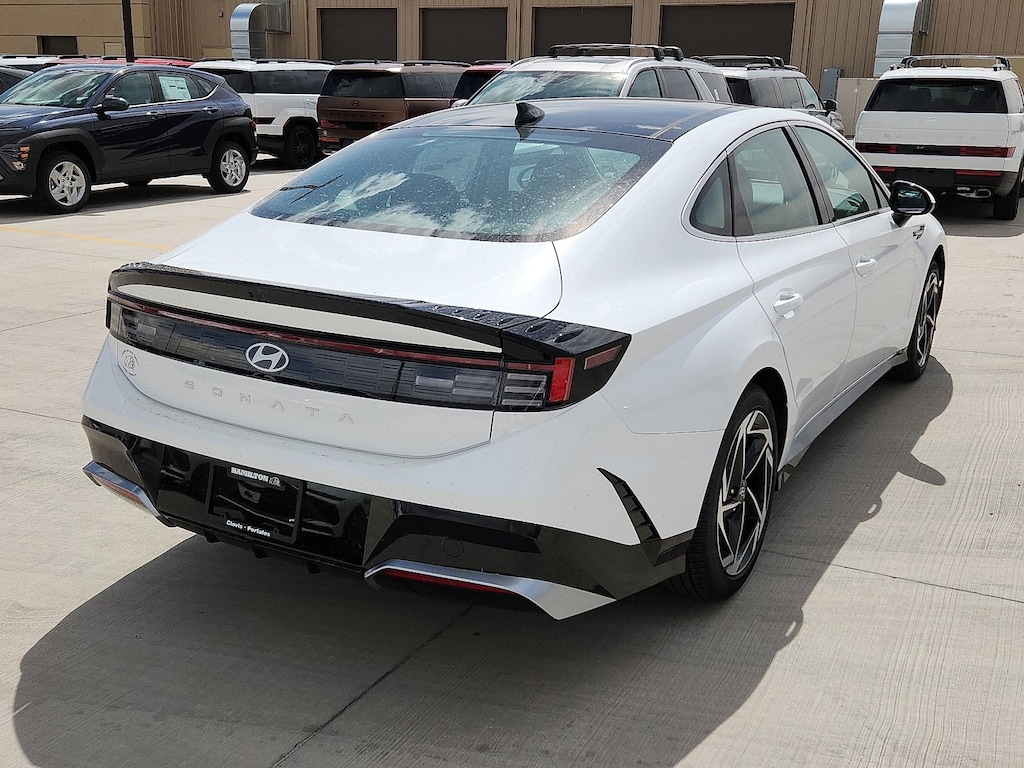 New 2025 Hyundai Sonata SEL Convenience Sedan
