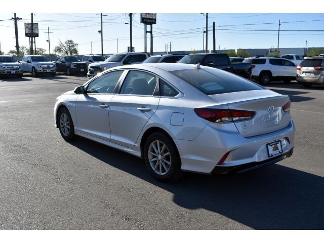 2019 Hyundai Sonata SE photo 3