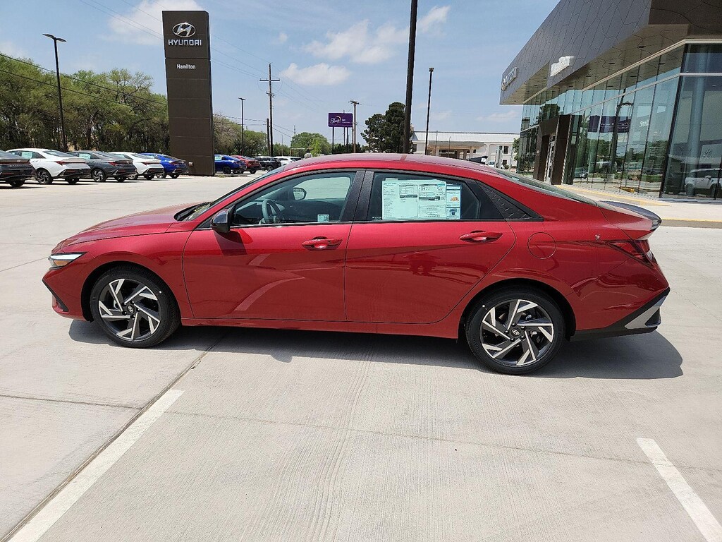 New 2025 Hyundai Elantra SEL Sport Sedan