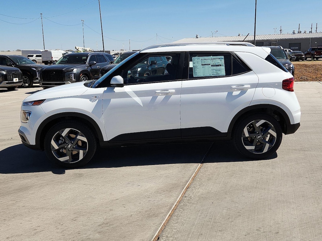 New 2026 Hyundai Venue SEL SUV