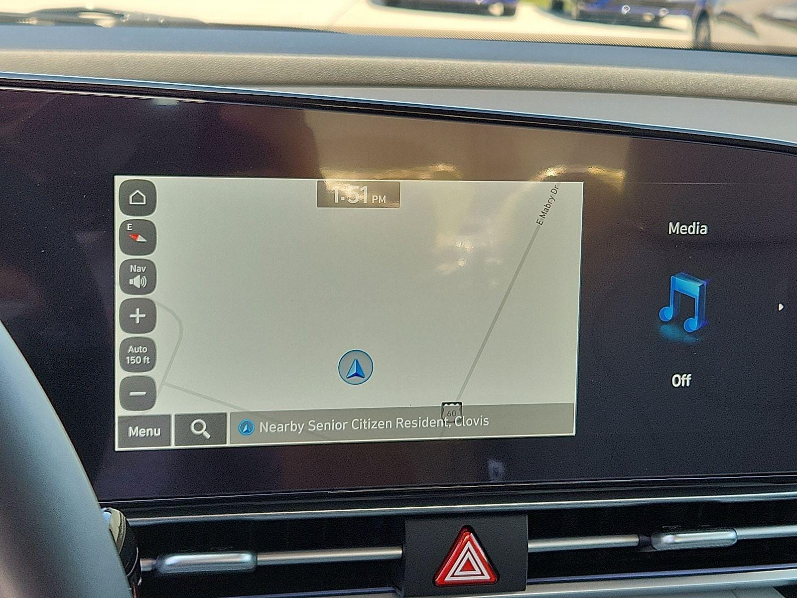2025 Hyundai Elantra Limited - Photo 13