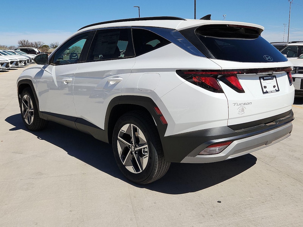 New 2026 Hyundai Tucson SEL FWD SUV