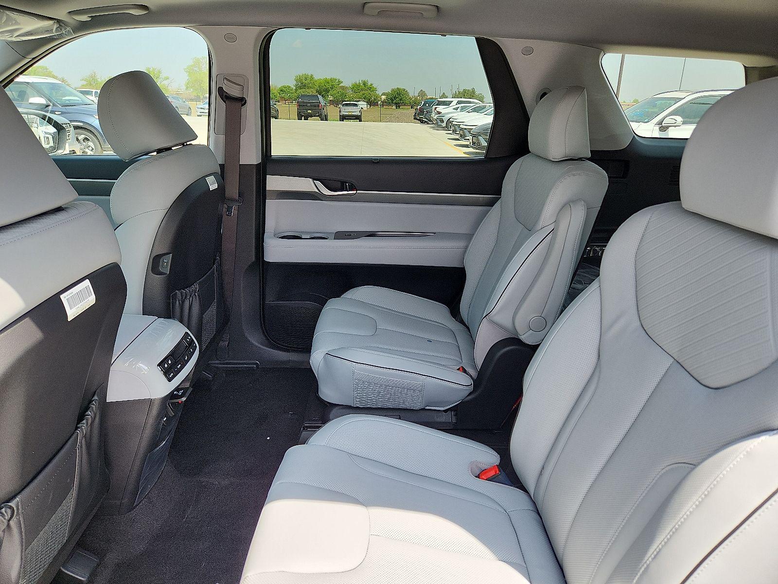 2025 Hyundai Palisade SEL Premium - Photo 8