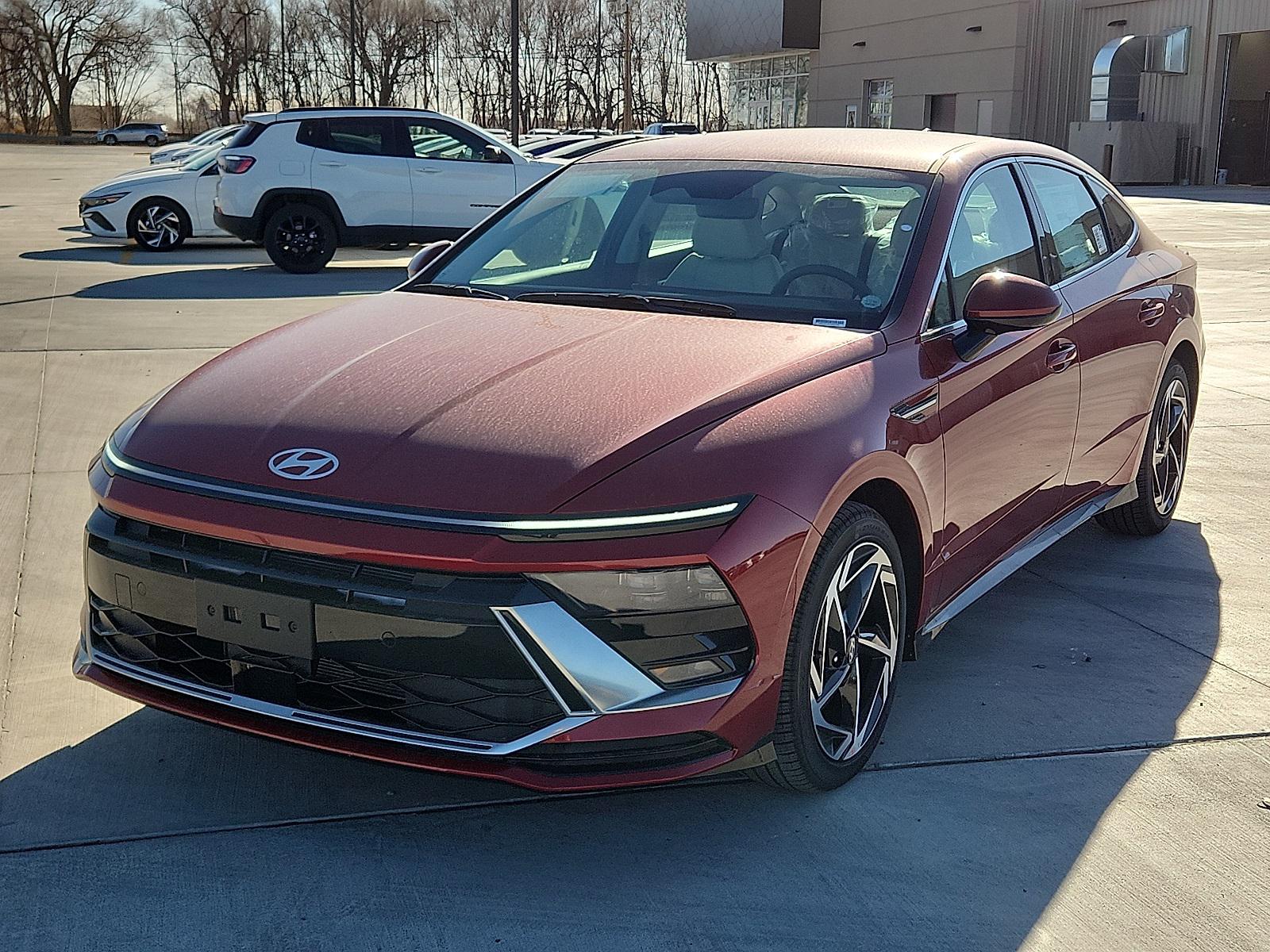 2026 Hyundai Sonata SEL's photo