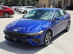 2025 Hyundai Elantra Limited Sedan