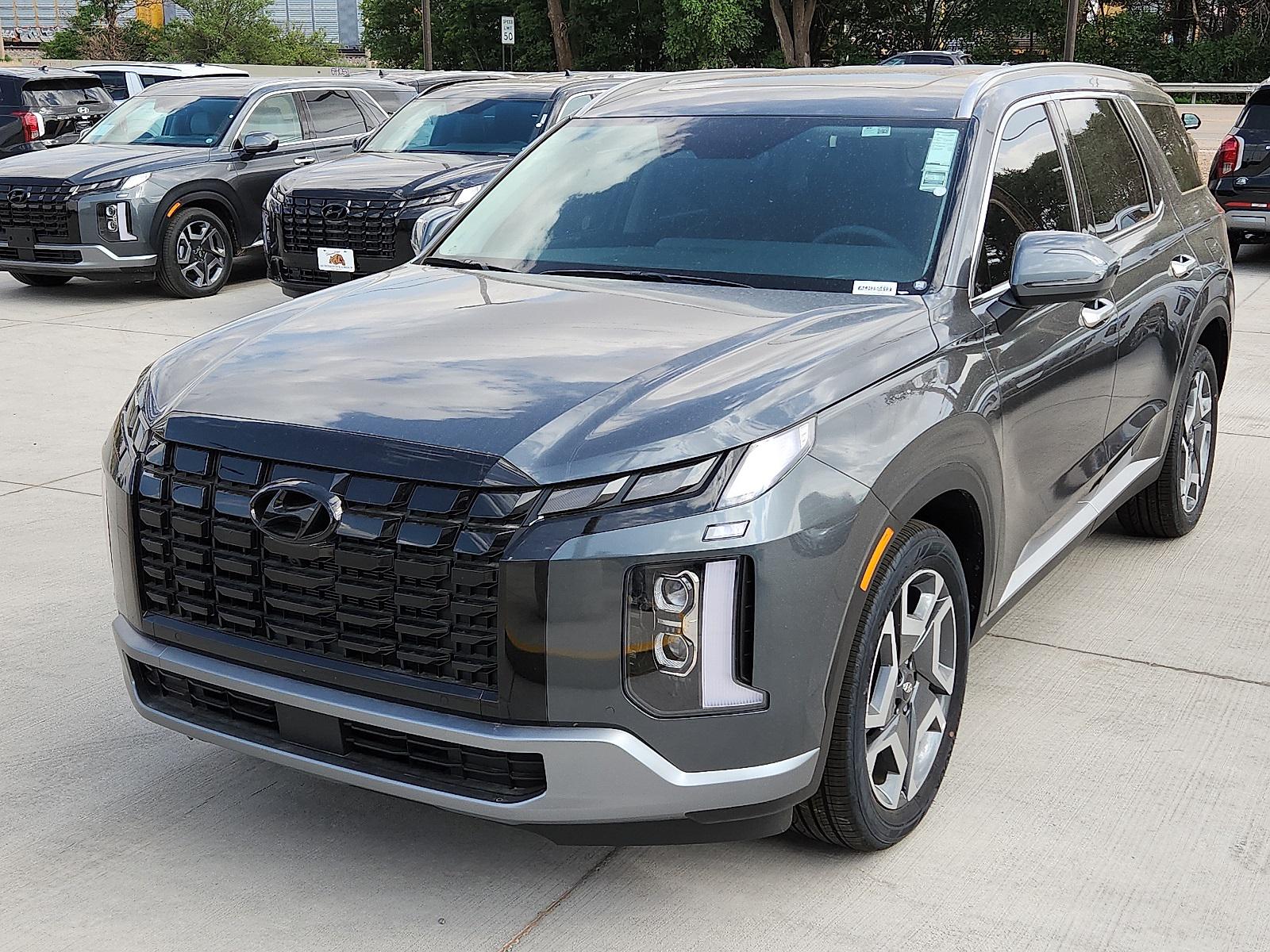 2025 Hyundai Palisade SEL Premium's photo
