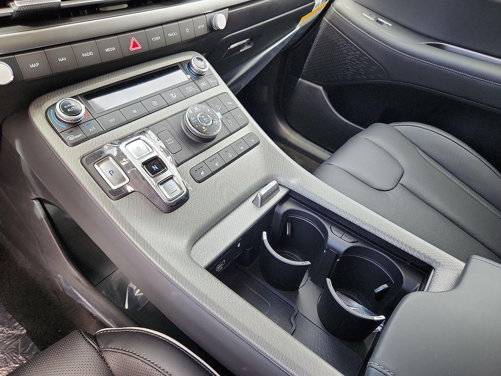 2025 Hyundai Palisade SEL Premium - Photo 17