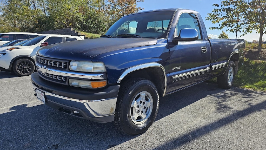 Used 1999 Chevrolet Silverado 1500  Truck Standard Cab