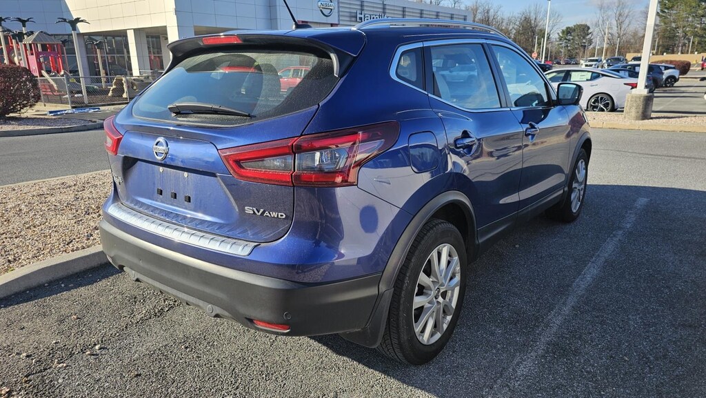 Used 2022 Nissan Rogue Sport SV SUV