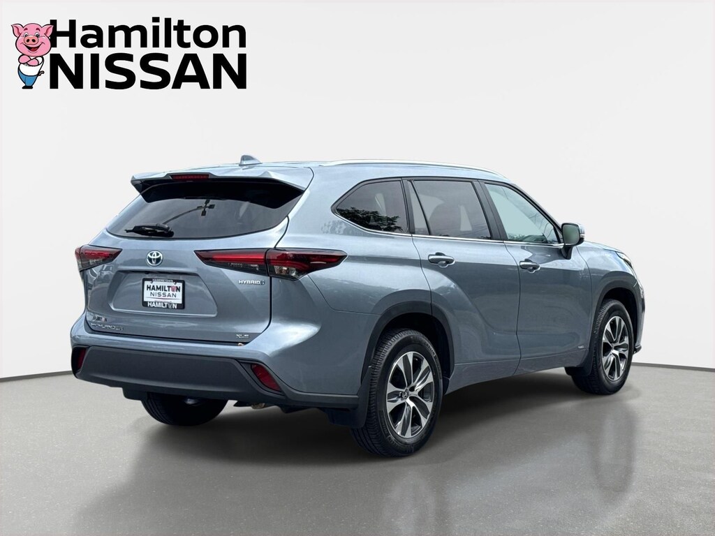 Used 2024 Toyota Highlander Hybrid XLE SUV