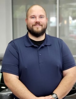 Staff member David Salvas from ID_3a15f3e83405