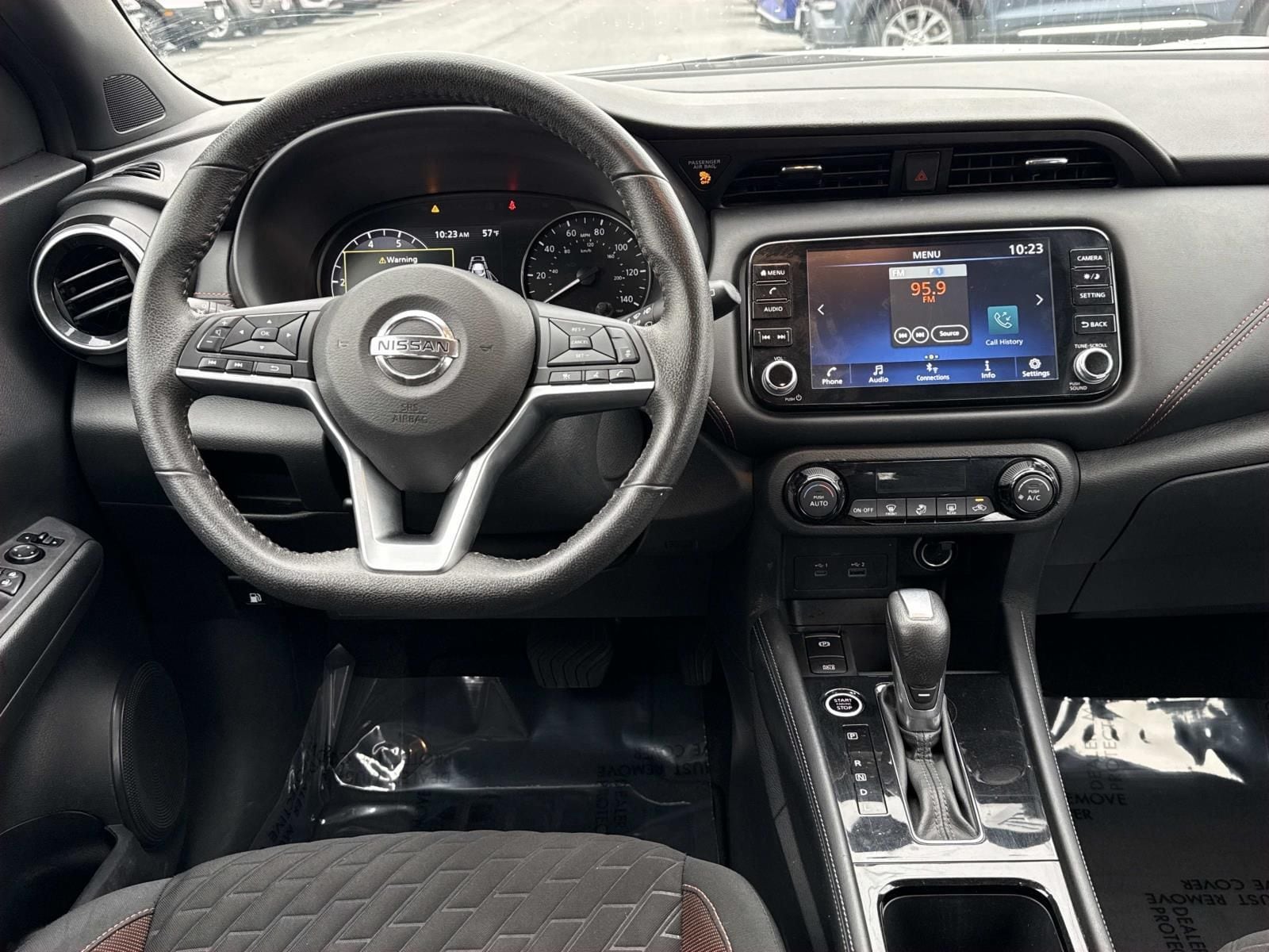 2021 Nissan Kicks SR - Photo 8