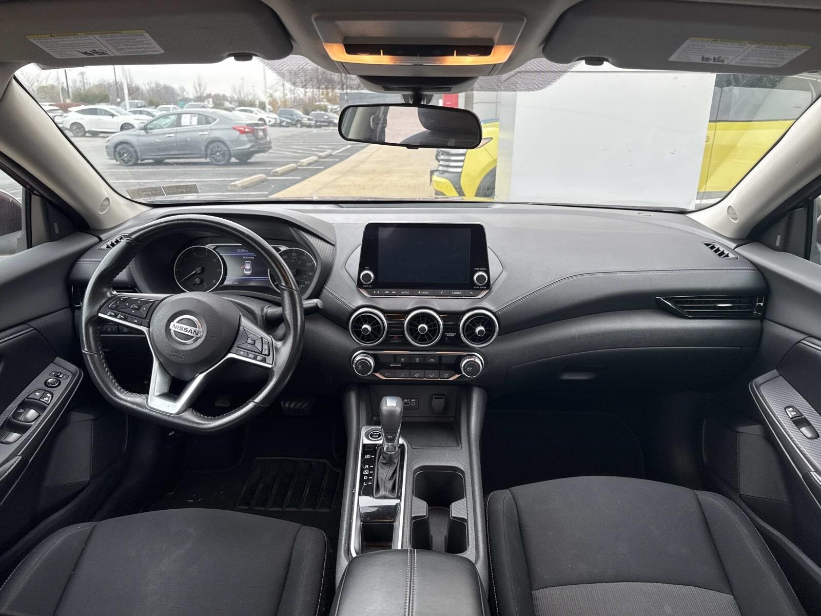 2022 Nissan Sentra SV photo 3